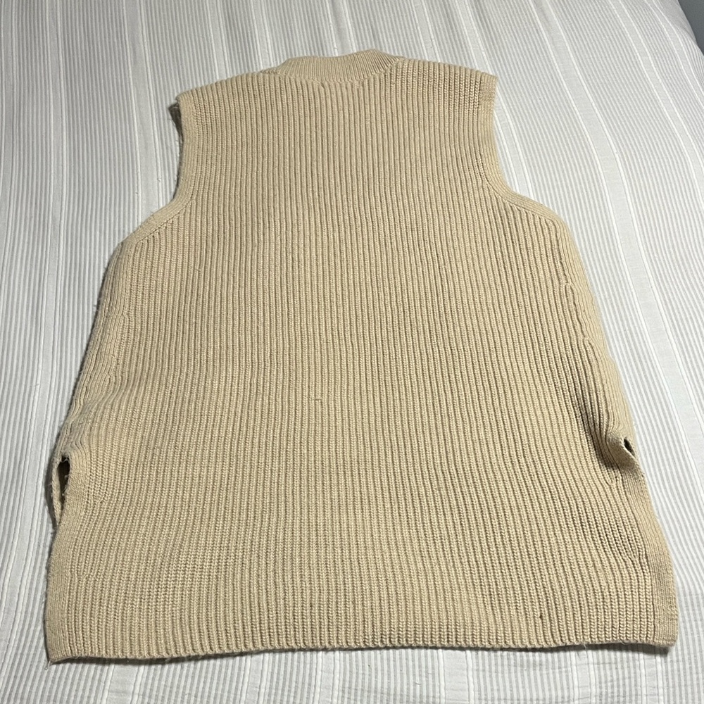 H&M Beige Ribbed Knit Sweater - Picture 3 of 4